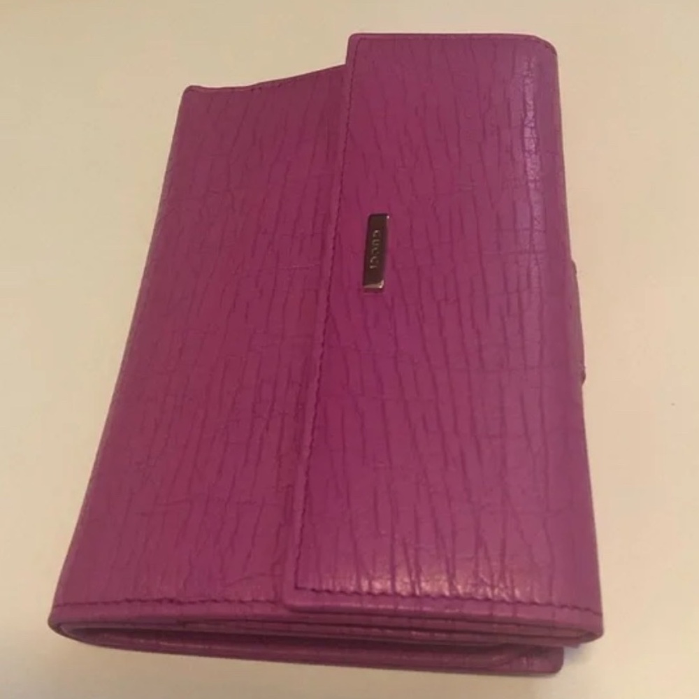 GUCCI Authentic Made In Italy Gucci La Cura Del Prodotto Wallet
